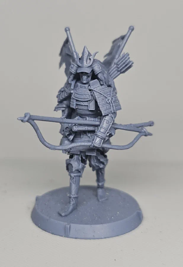 Forgotten Hero, standard sculpt